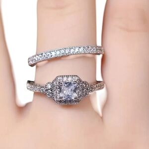 Elegant Silver Ring Set Size 7